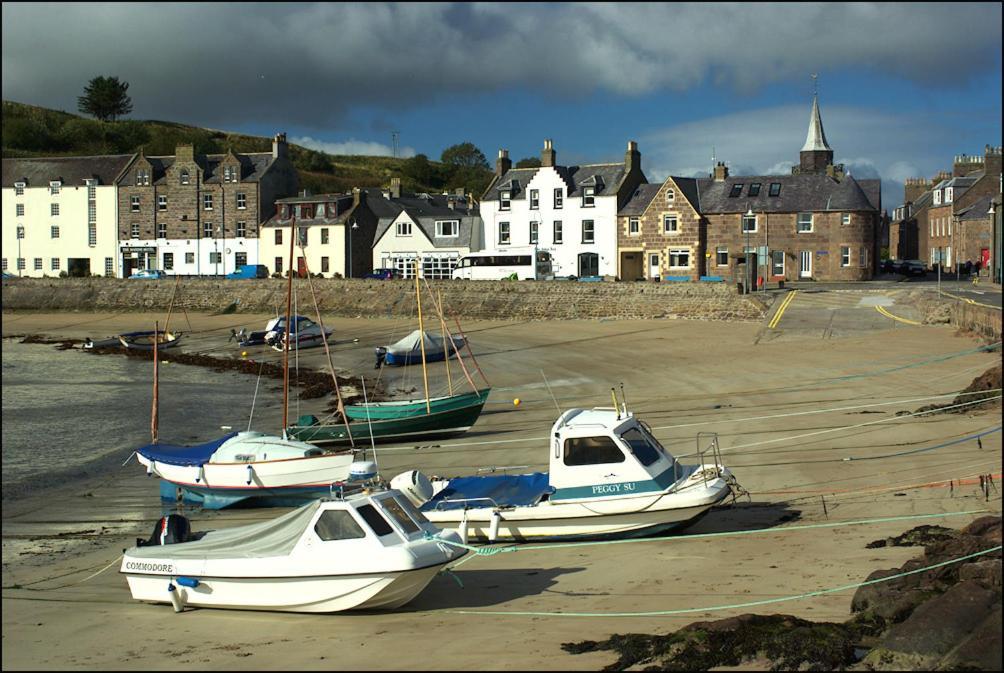 Stonehaven Ground Floor Home With A Spectacular Harbour View. Eksteriør bilde